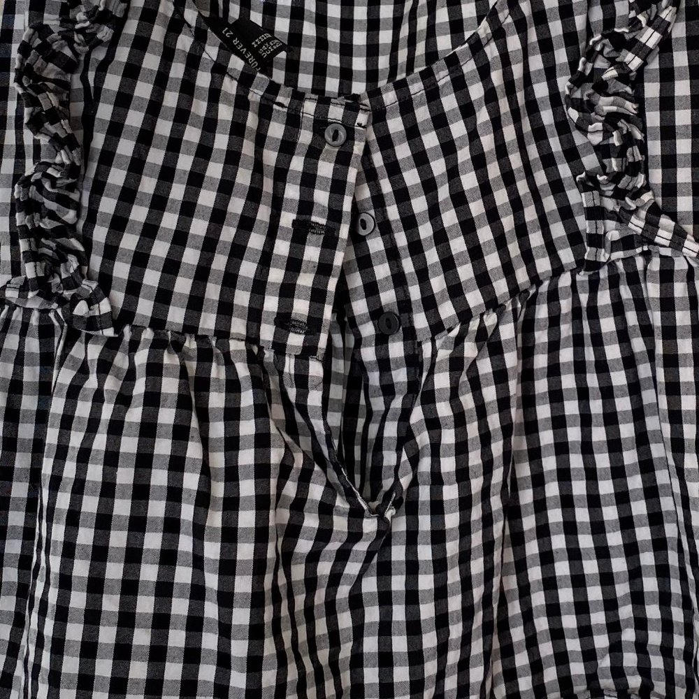 gingham top - Picture 3 of 4